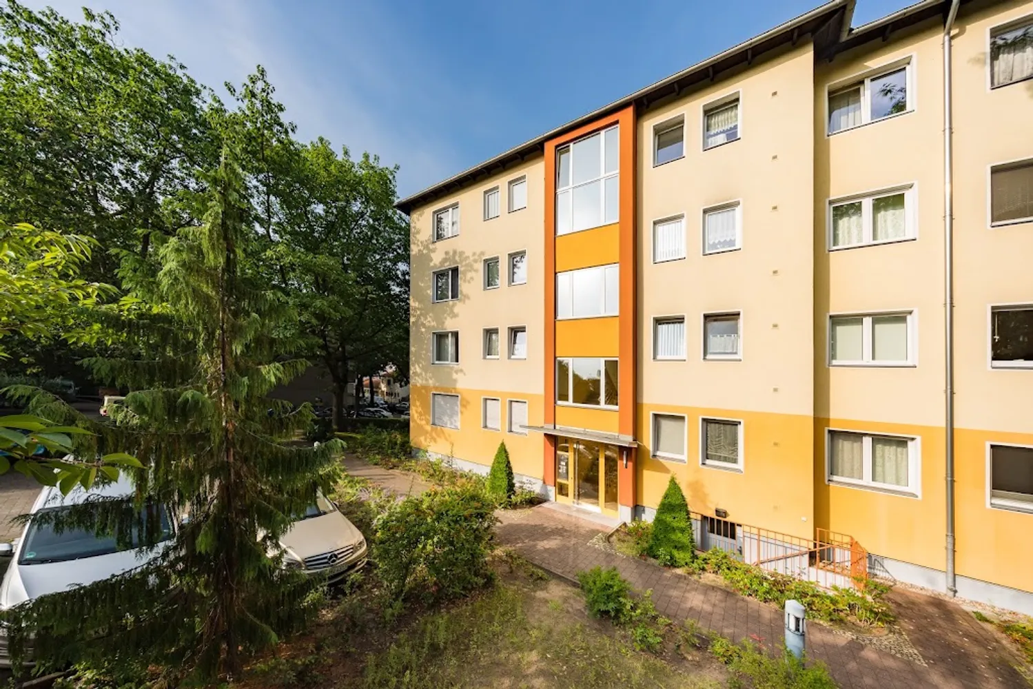 4 Zimmer Wohnung mit 79 m² in Berlin – Bild 1