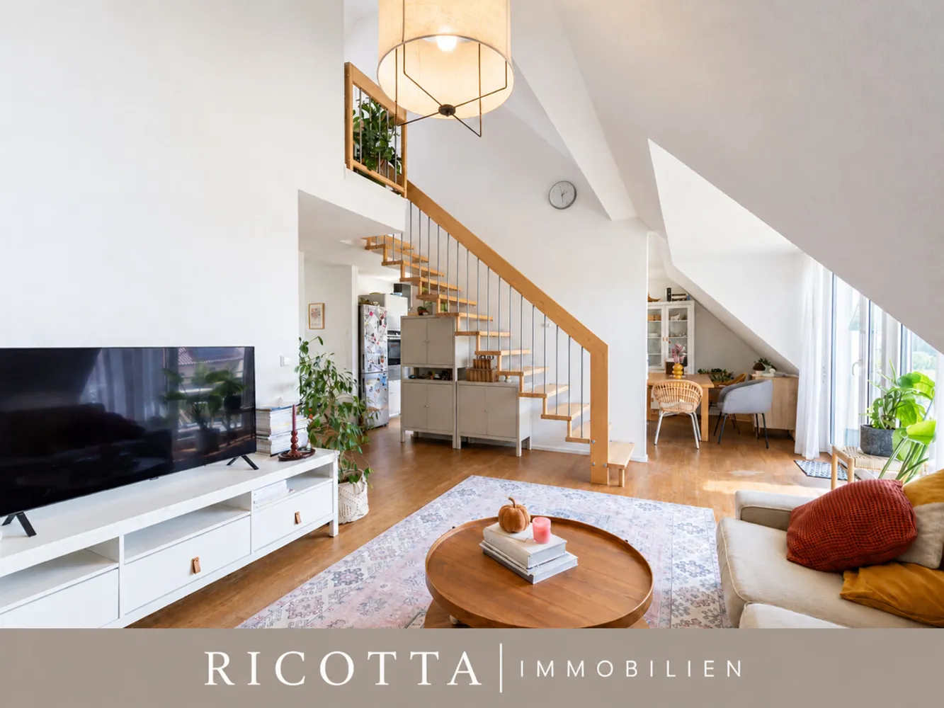 4 Zimmer Wohnung mit 95 m² in Esslingen am Neckar – Bild 2