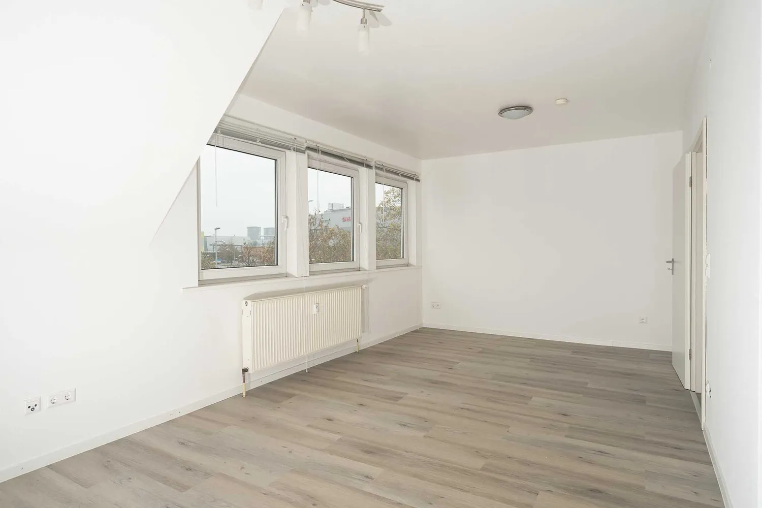 2 Zimmer Wohnung mit 75 m² in Wolfsburg – Bild 8