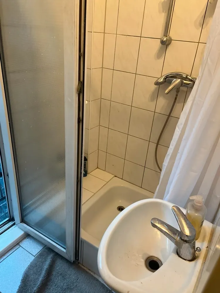 WG-Zimmer mit 16 m² in Stuttgart – Bild 2