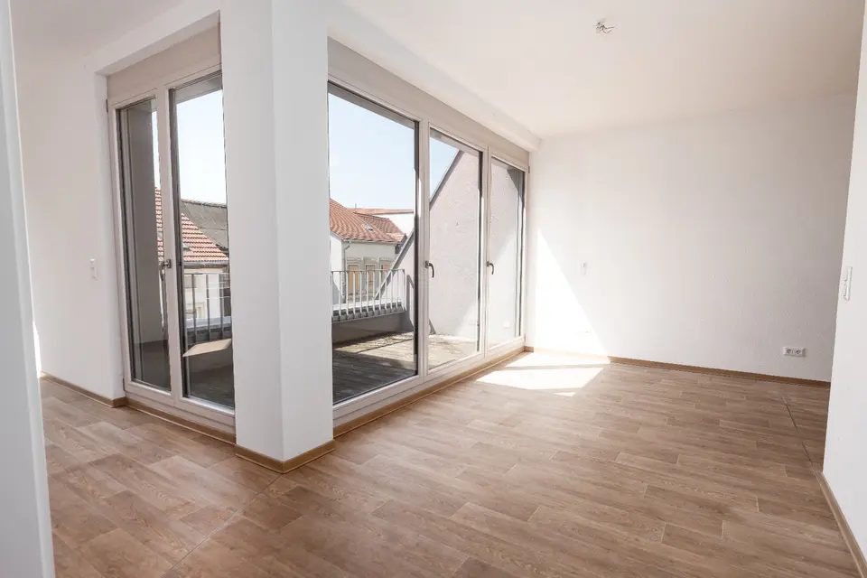 3 Zimmer Wohnung mit 97 m² in Weißenfels – Bild 3