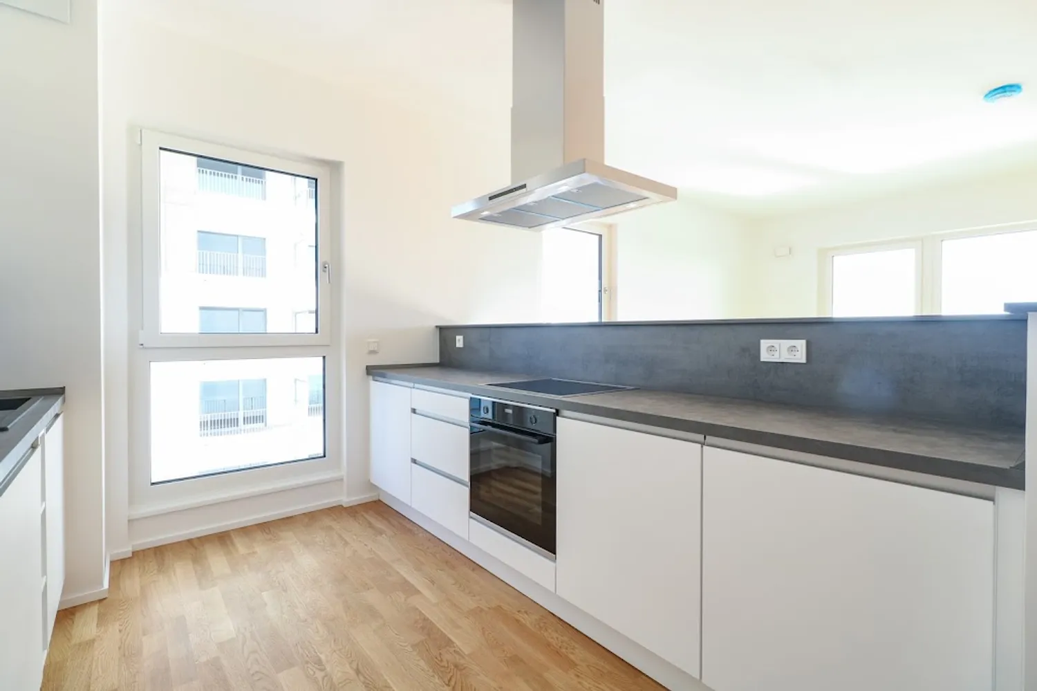 4 Zimmer Wohnung mit 139 m² in Frankfurt am Main – Bild 3