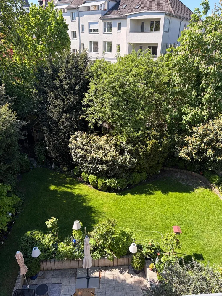 3 Zimmer Wohnung mit 100 m² in Frankfurt am Main – Bild 1