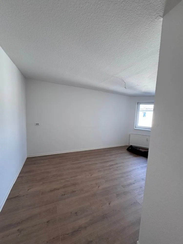 1 Zimmer Wohnung mit 100 m² in Magdeburg – Bild 7