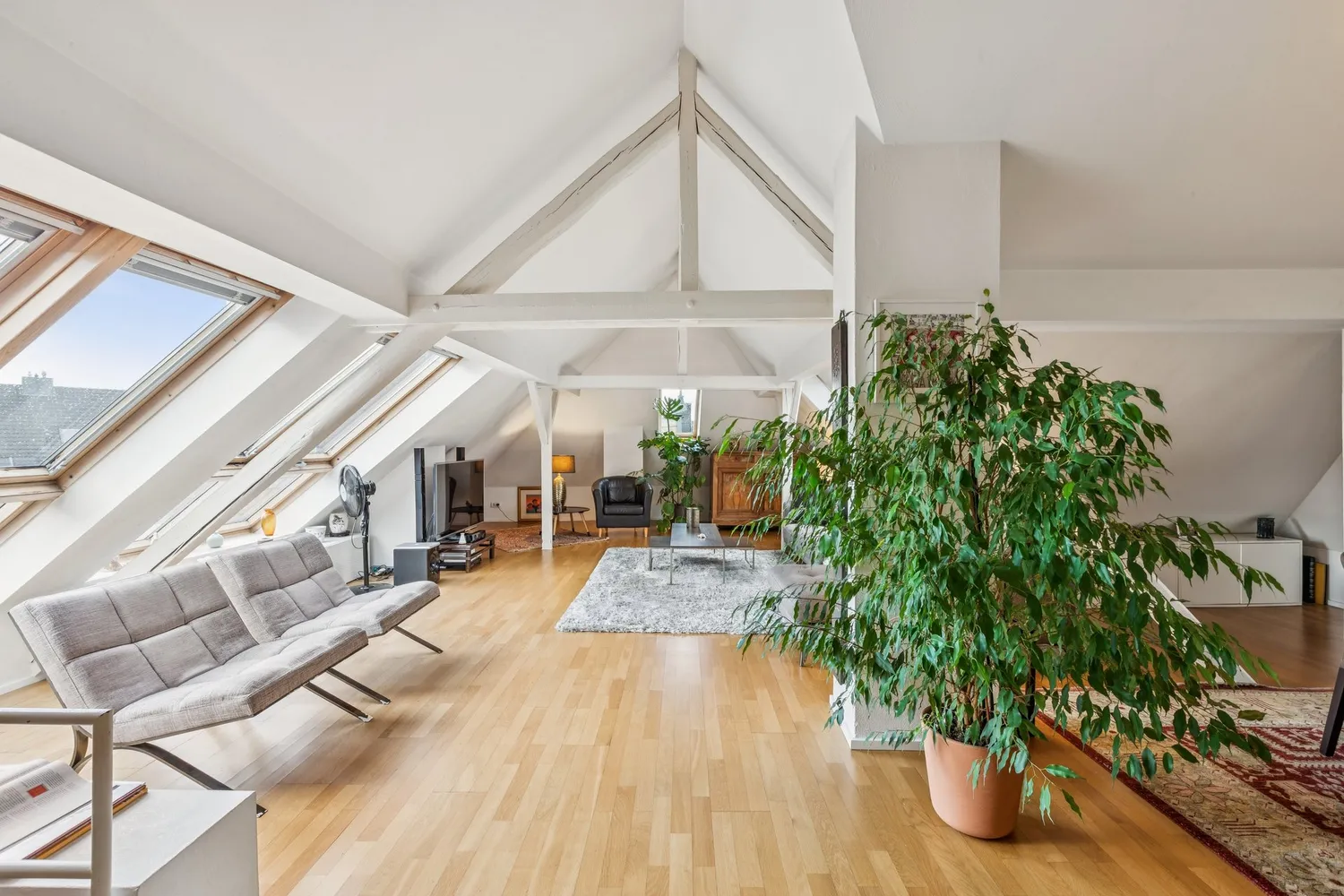 5 room apartment with 174 m² in Düsseldorf – Photo 2