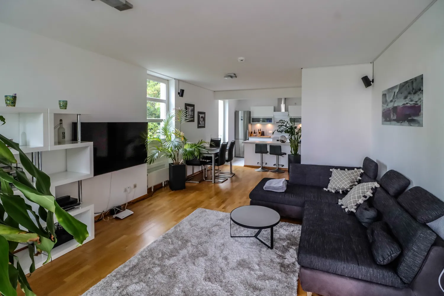 2 Zimmer Wohnung mit 70 m² in Berlin – Bild 4