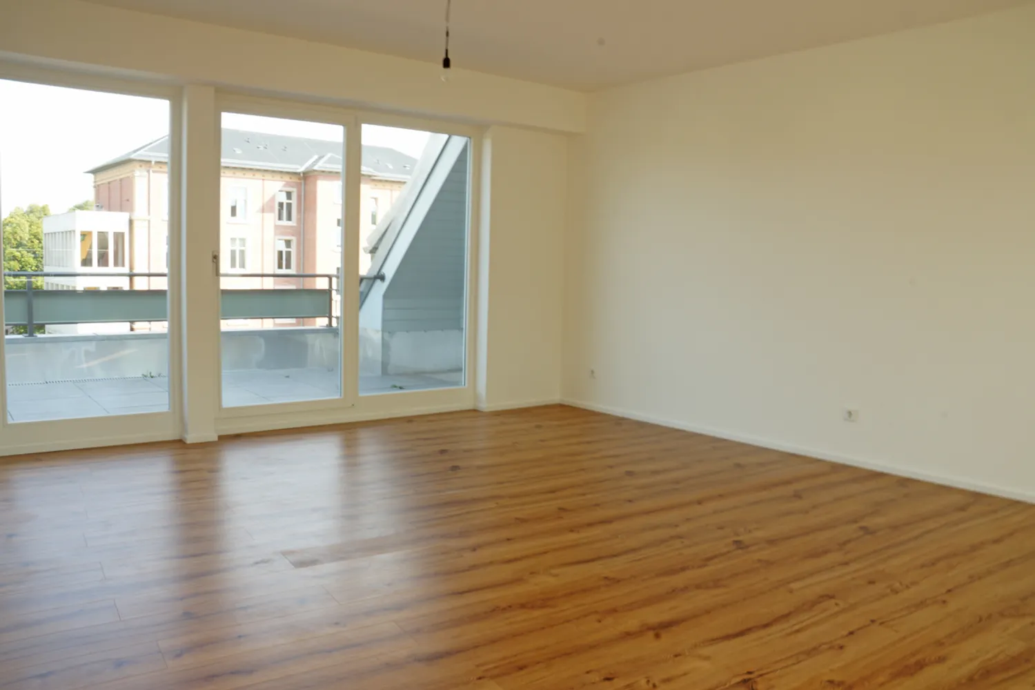 5 Zimmer Wohnung mit 120 m² in Chemnitz – Bild 5