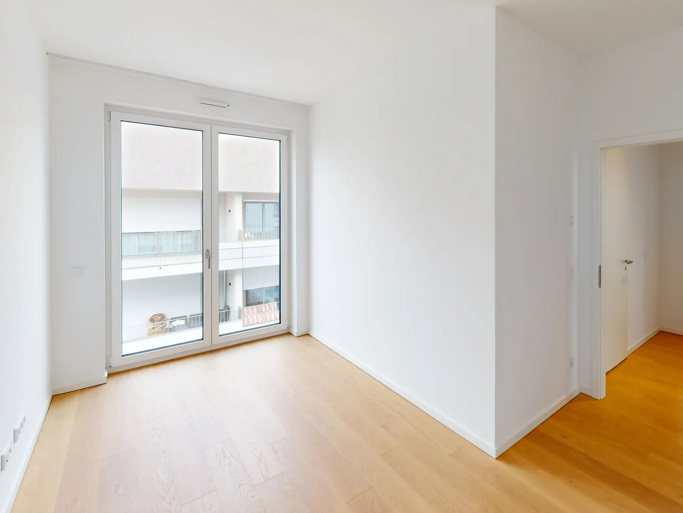 3 Zimmer Wohnung mit 108 m² in Düsseldorf – Bild 3