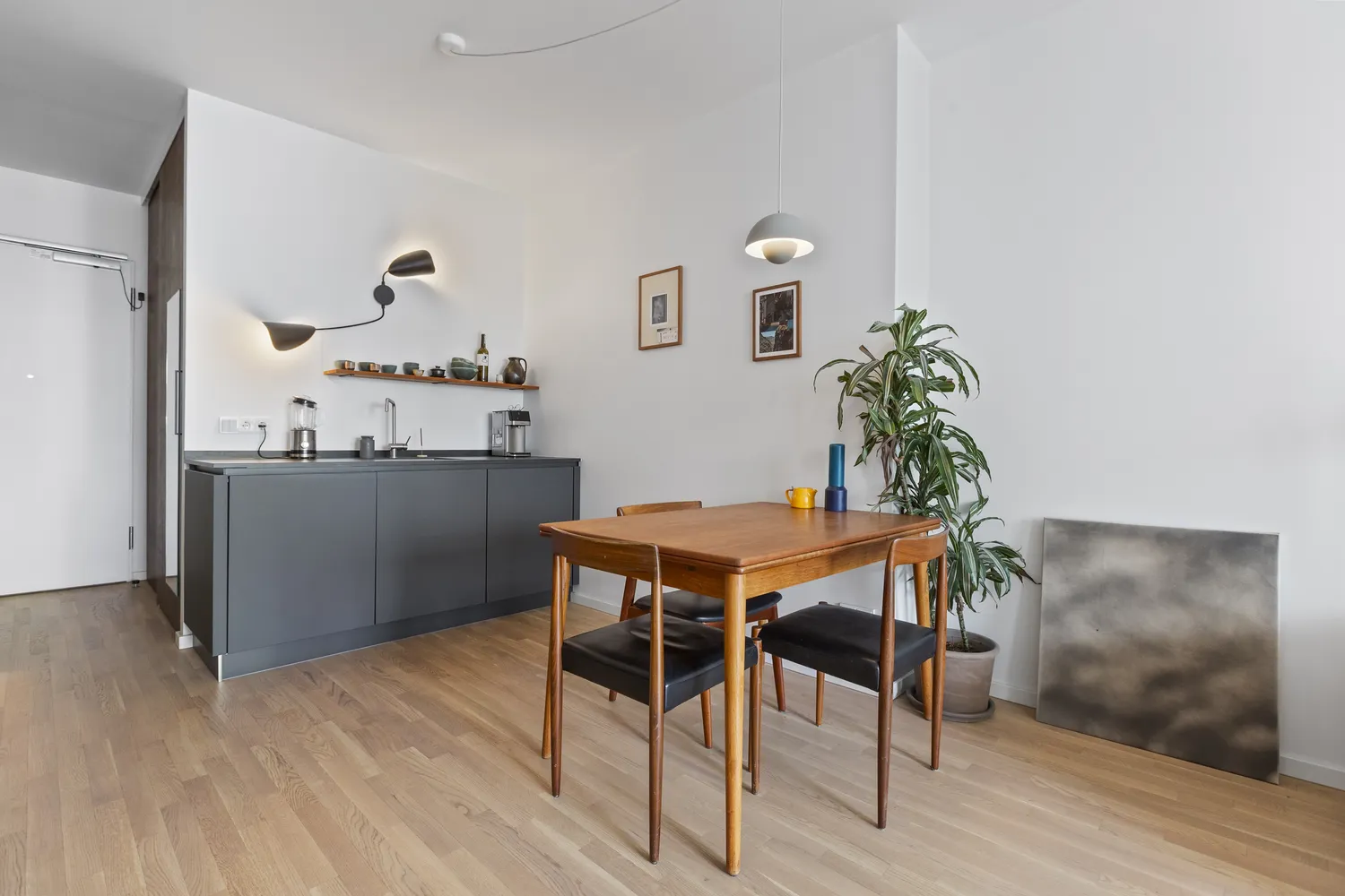2 Zimmer Wohnung mit 60 m² in Berlin – Bild 2