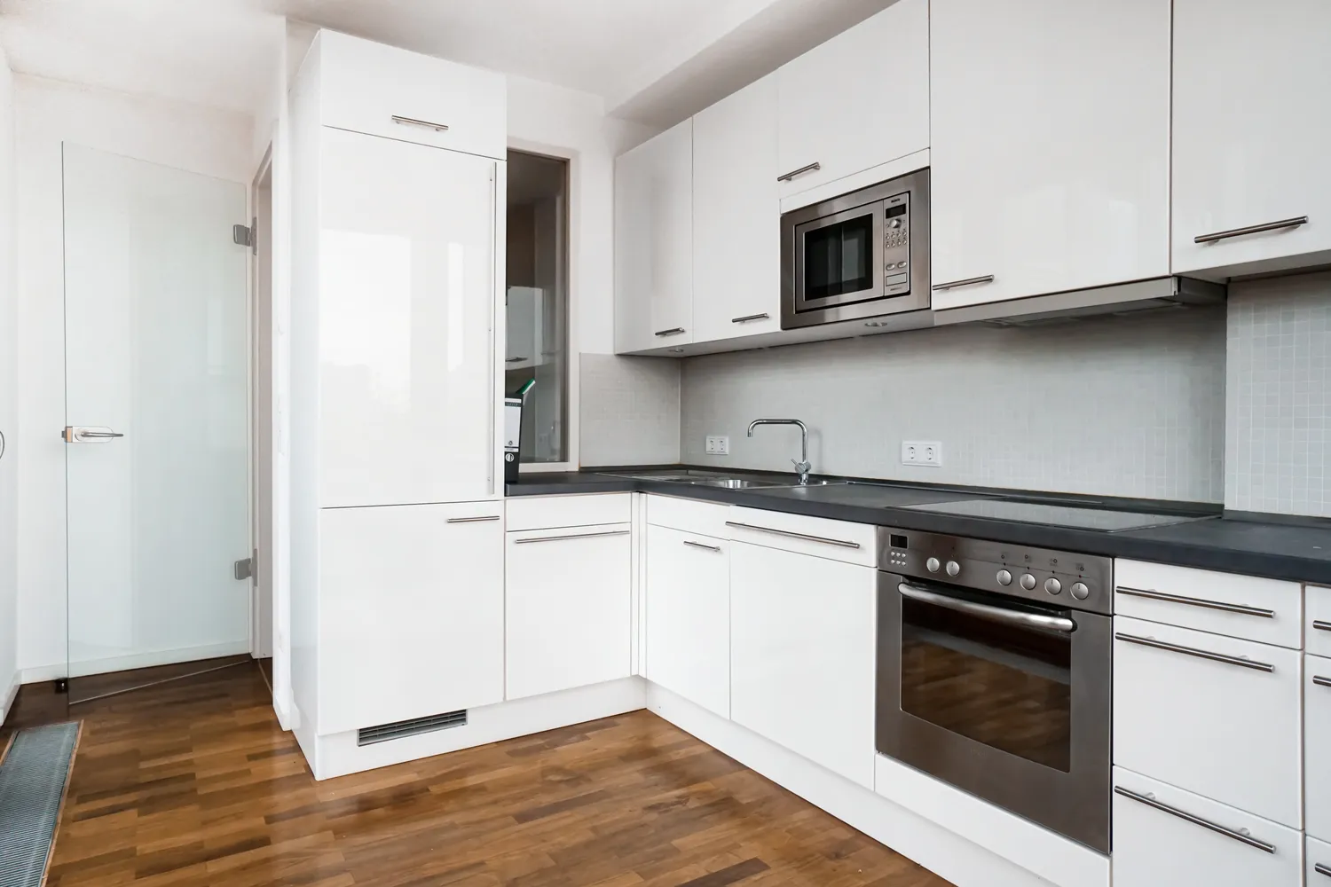 2 room apartment with 153 m² in Berlin – Photo 5