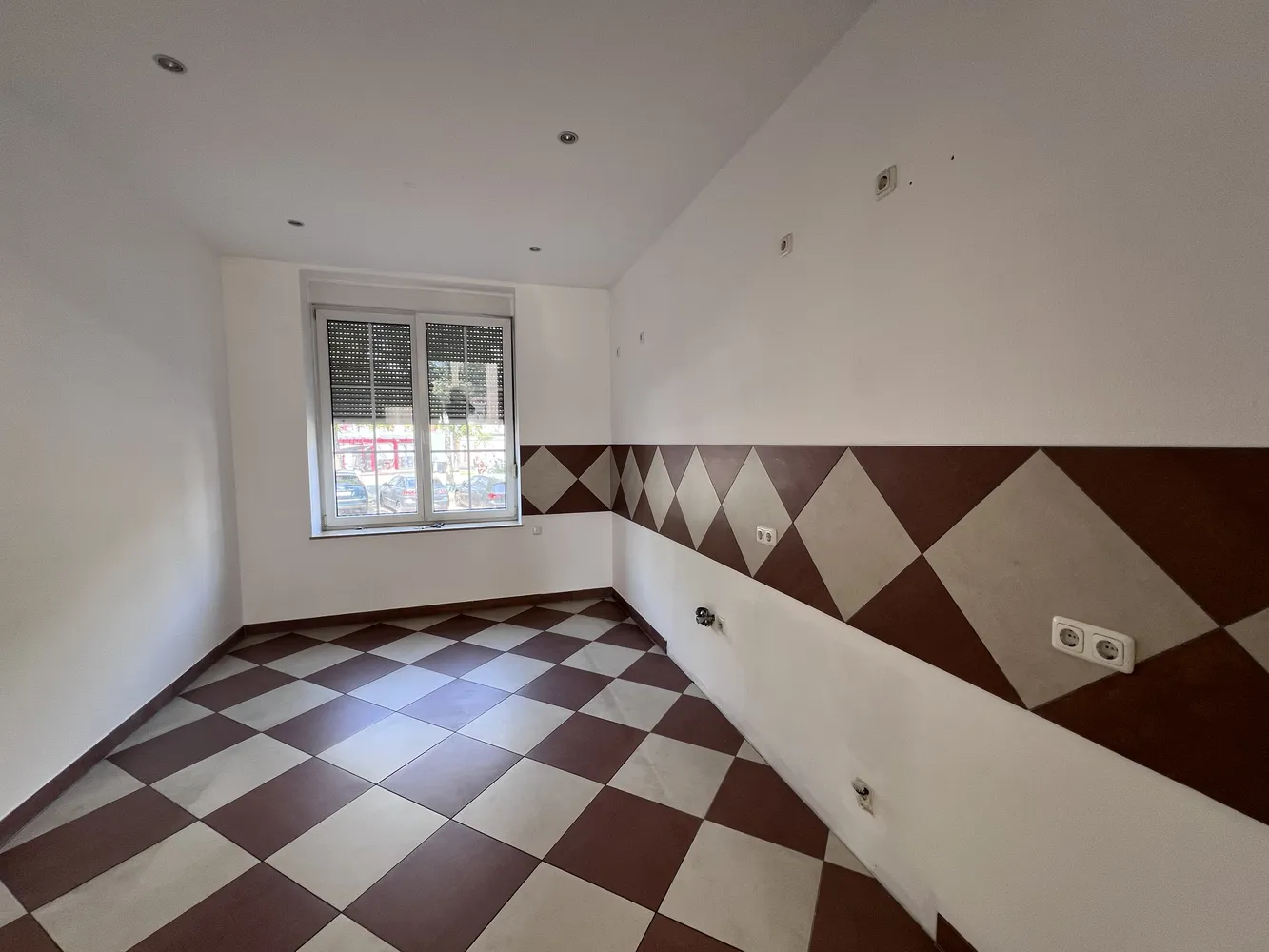 2 Zimmer Wohnung mit 72 m² in Mönchengladbach – Bild 1