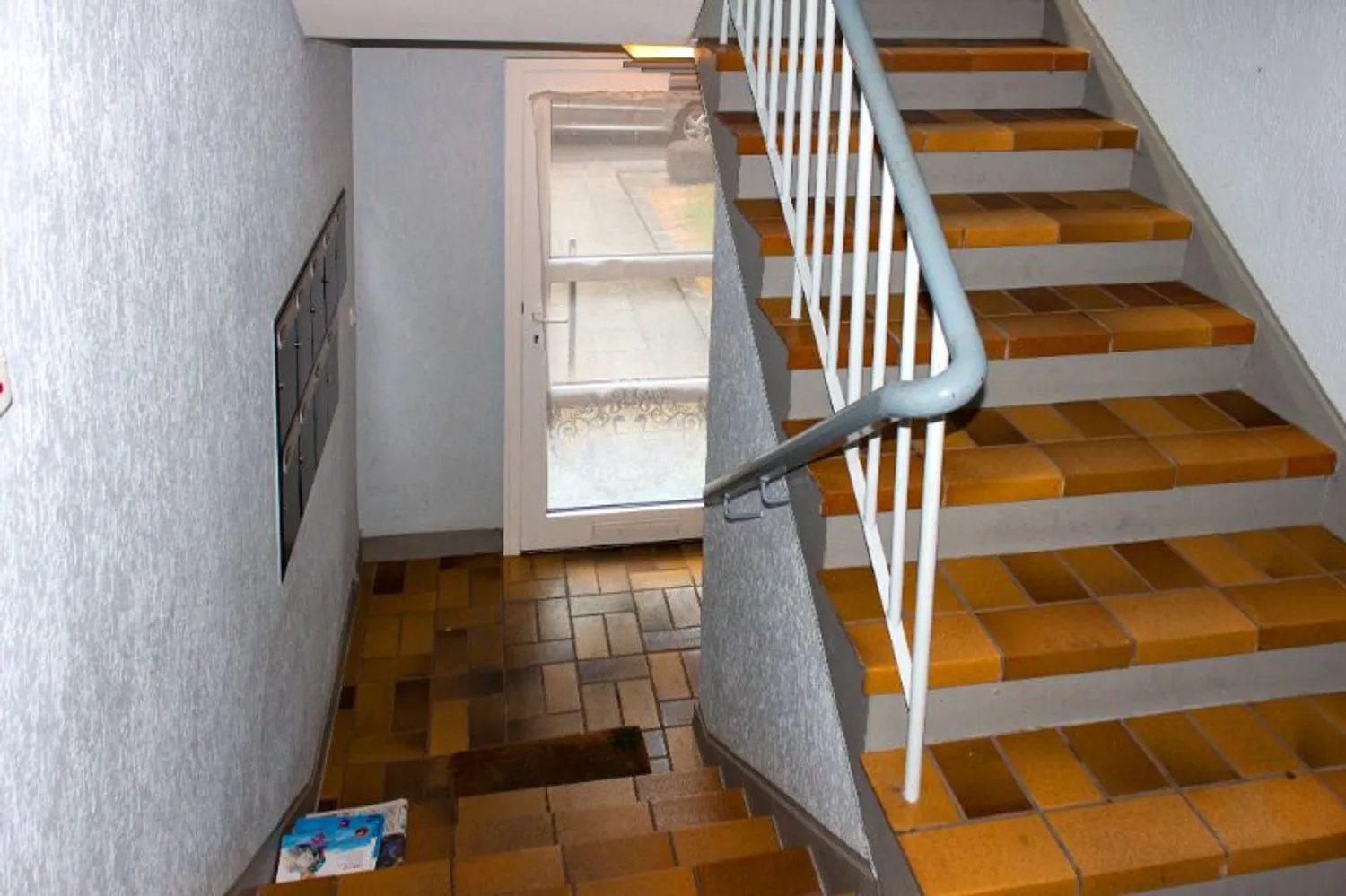 2 room apartment with 42 m² in Essen – Photo 7