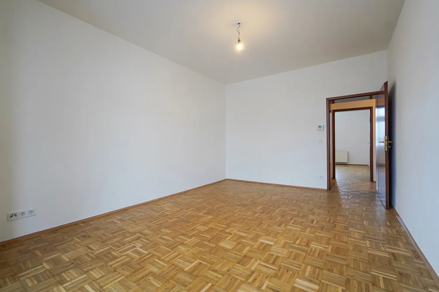 3 Zimmer Wohnung mit 76 m² in Düsseldorf – Bild 4