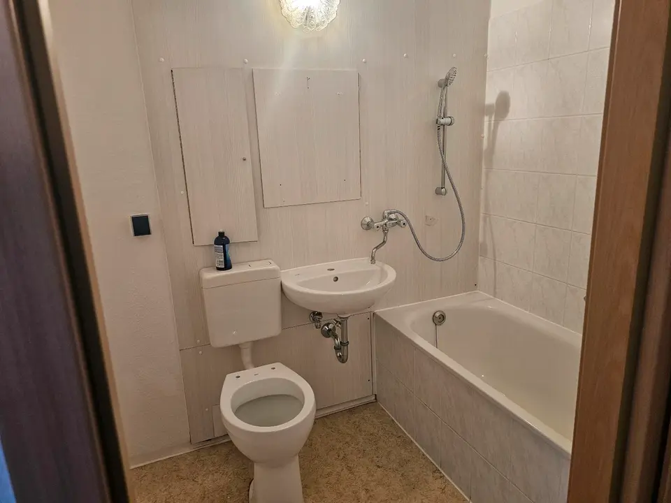 2 Zimmer Wohnung mit 47 m² in Hoyerswerda – Bild 3