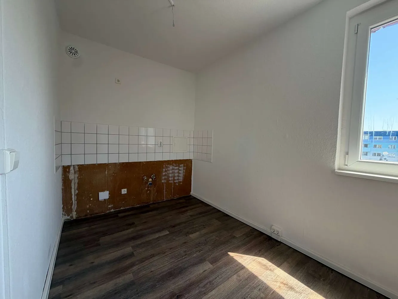 4 Zimmer Wohnung mit 65 m² in Halle (Saale) – Bild 3