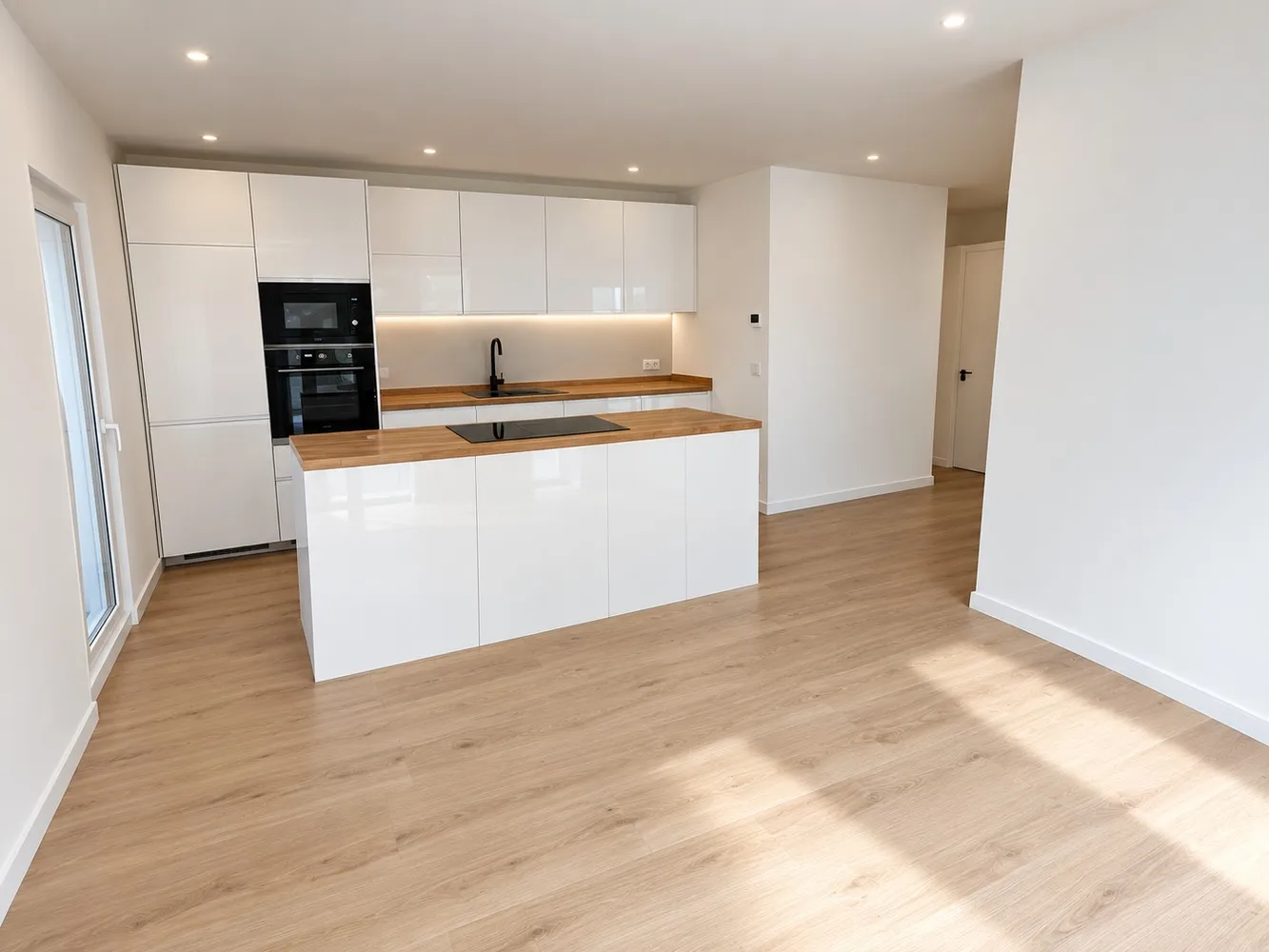 5 Zimmer Wohnung mit 140 m² in Hamburg – Bild 2