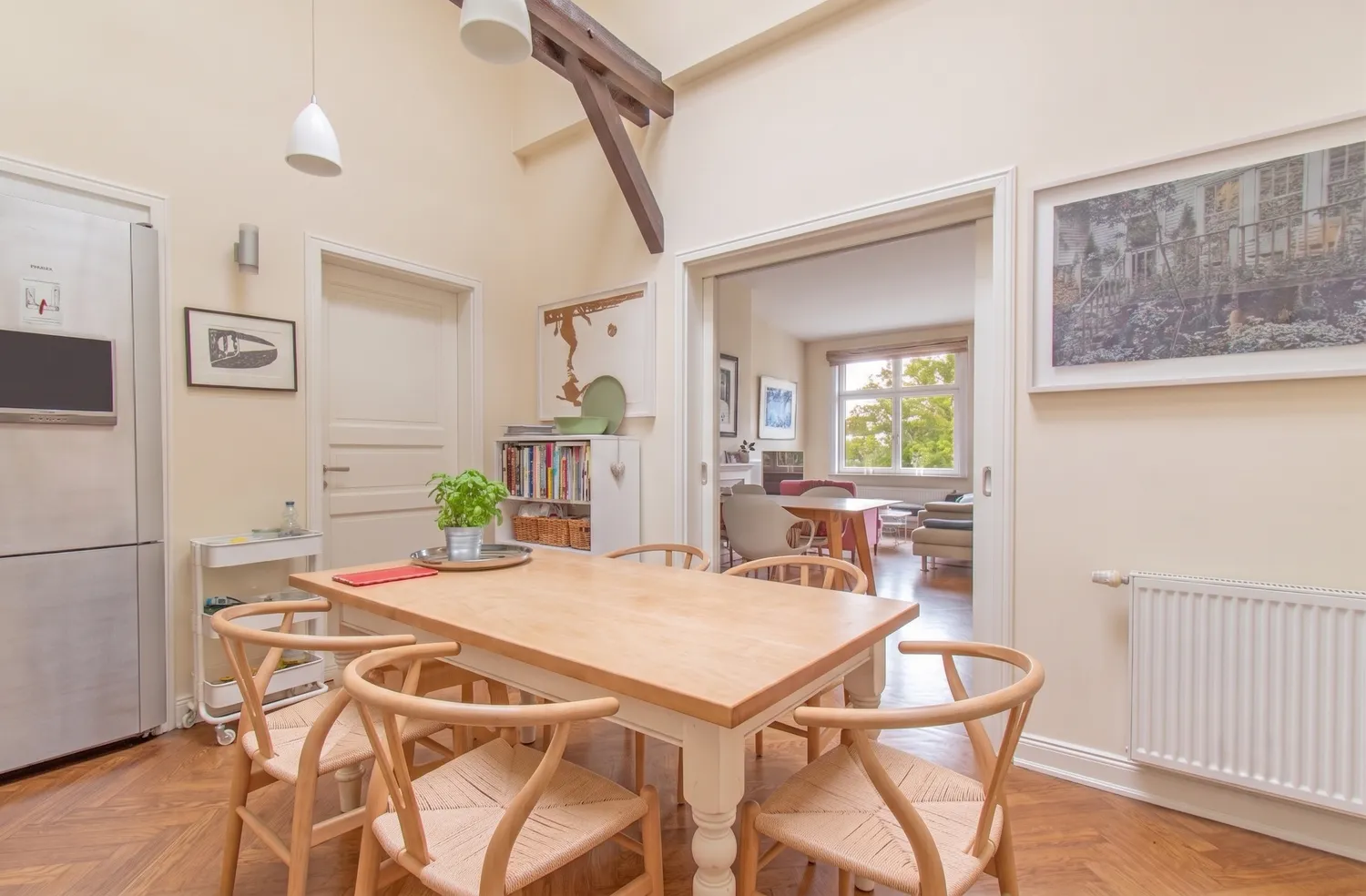 4 Zimmer Wohnung mit 144 m² in Hamburg – Bild 3