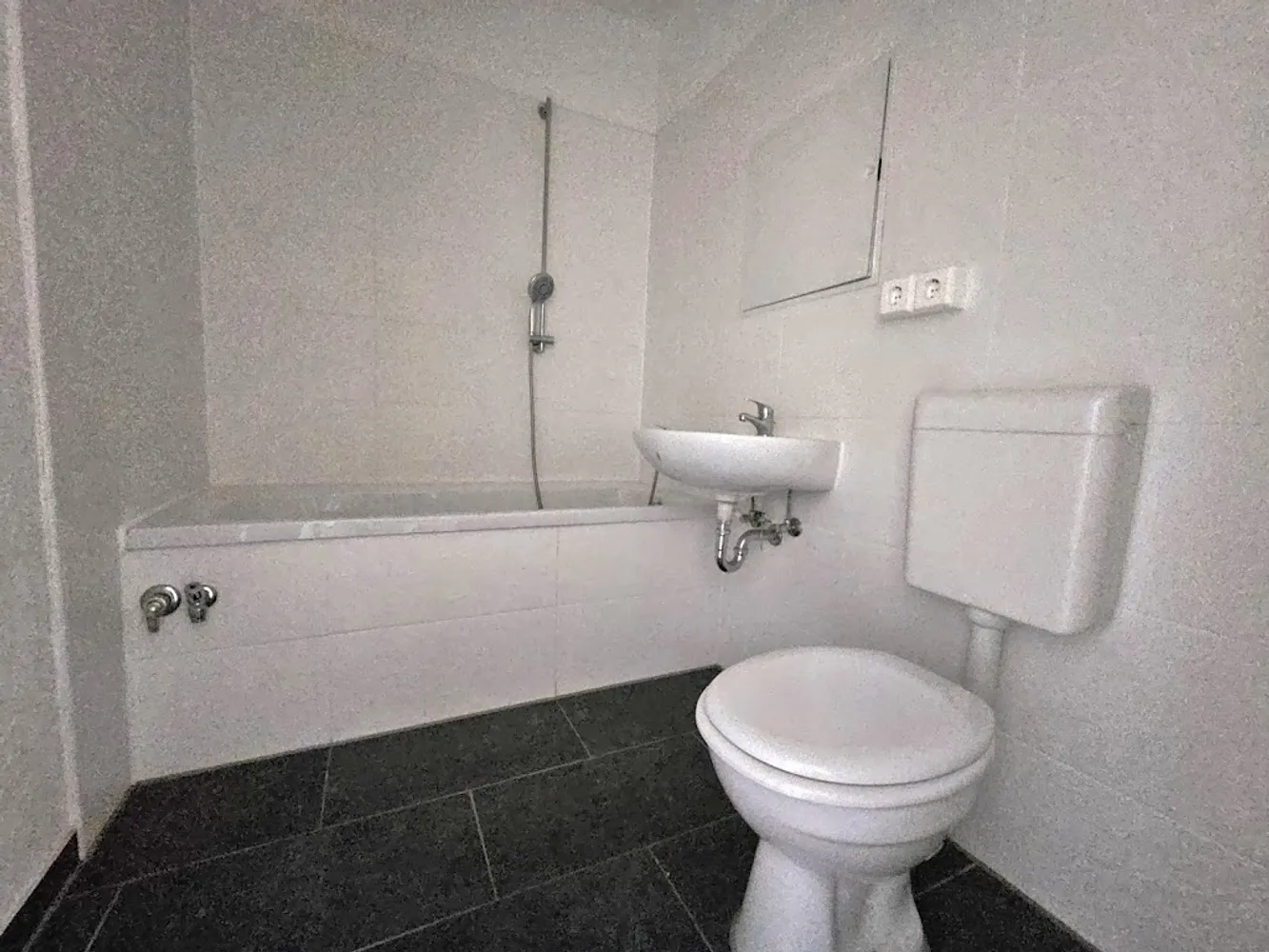 3 Zimmer Wohnung mit 57 m² in Halle (Saale) – Bild 5