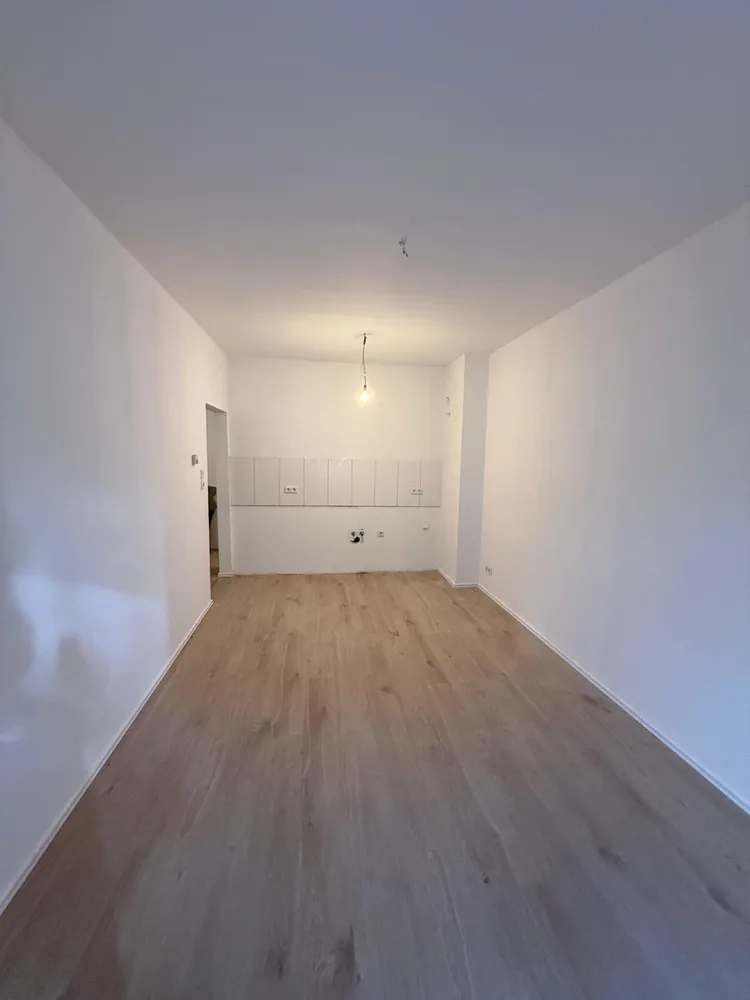 2 Zimmer Wohnung mit 45 m² in Düsseldorf – Bild 2