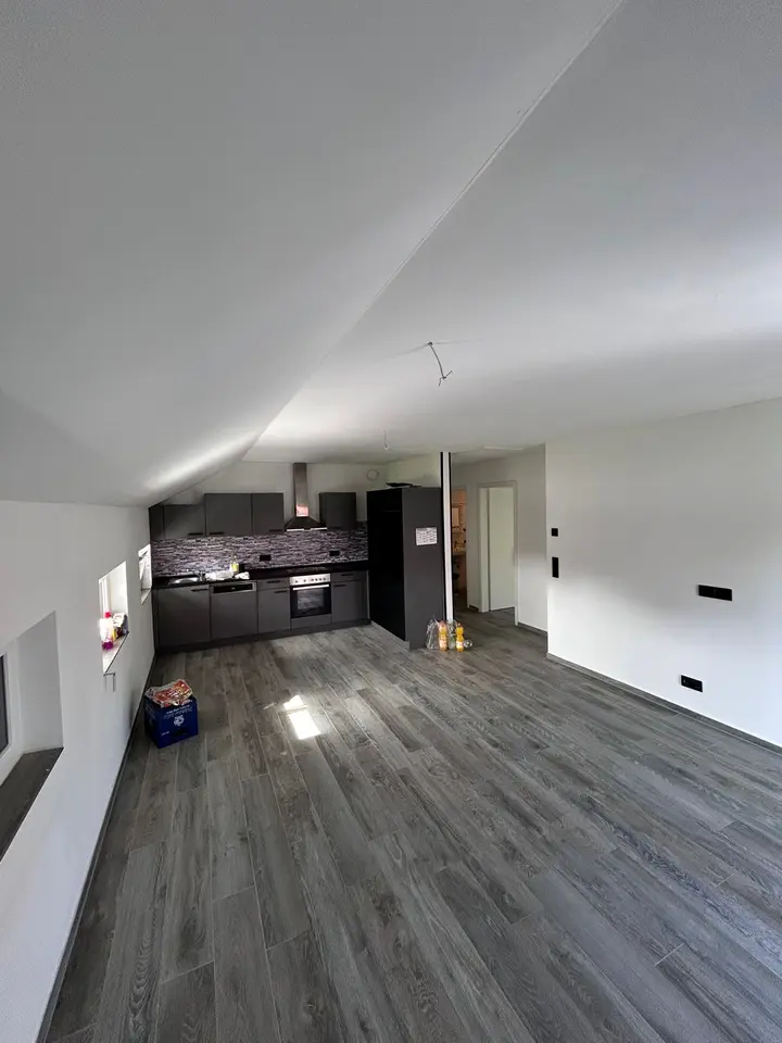 4 Zimmer Wohnung mit 103 m² in Rottenburg am Neckar – Bild 2