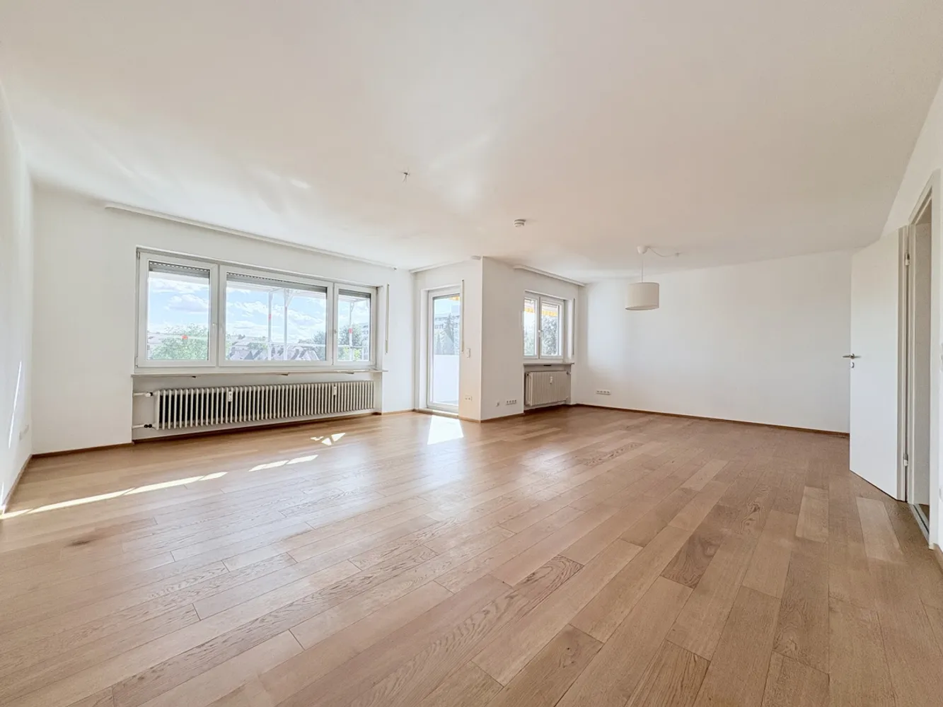 3 Zimmer Wohnung mit 103 m² in Augsburg – Bild 2
