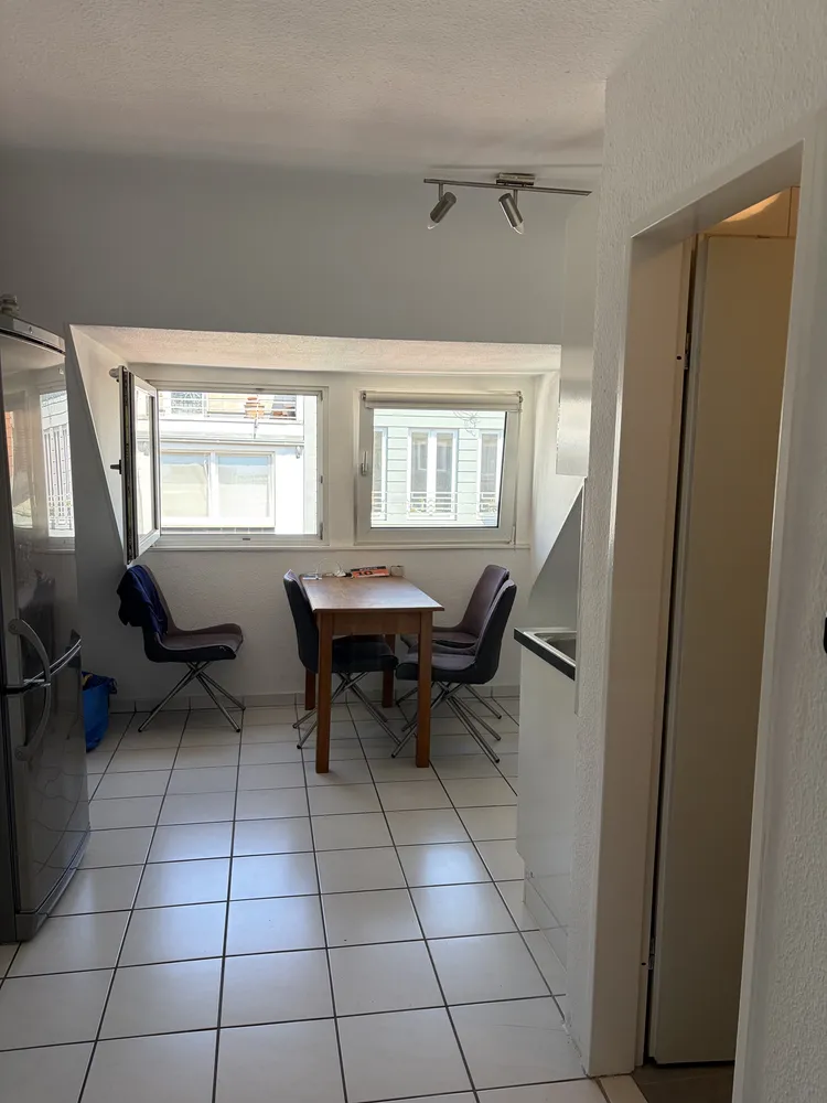 2 Zimmer Wohnung mit 60 m² in Aachen – Bild 4