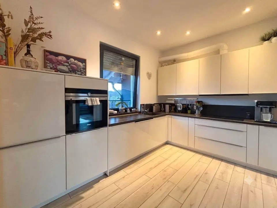 5 Zimmer Wohnung mit 187 m² in Iserlohn – Bild 2