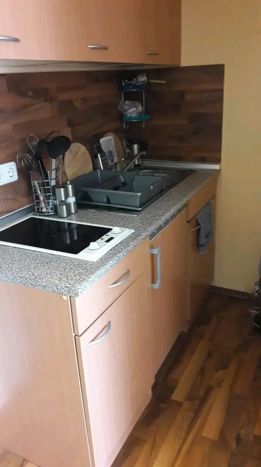 2 Zimmer Wohnung mit 35 m² in Bergisch Gladbach – Bild 3