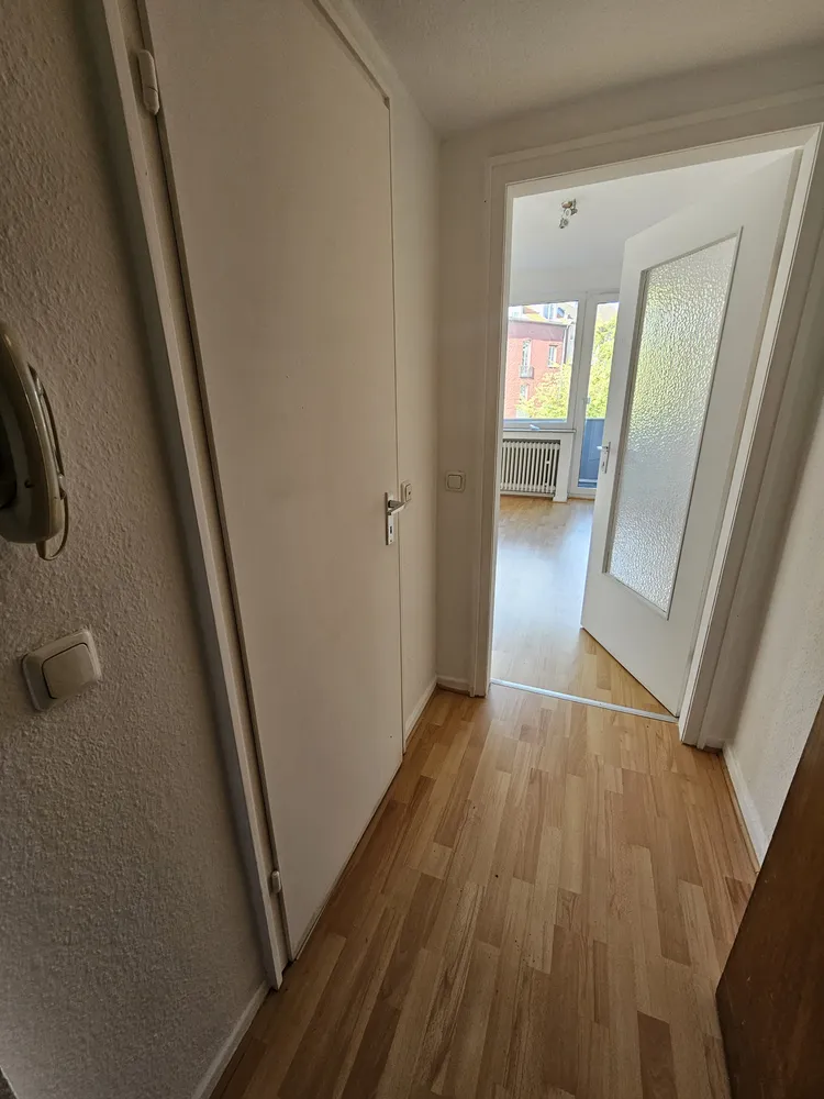 1 room apartment with 27 m² in Cologne – Photo 9