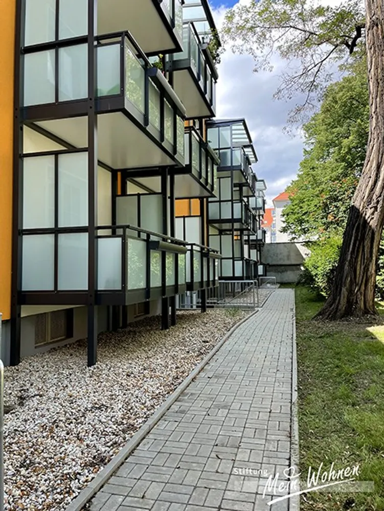 2 room apartment with 50 m² in Halle (Saale) – Photo 1