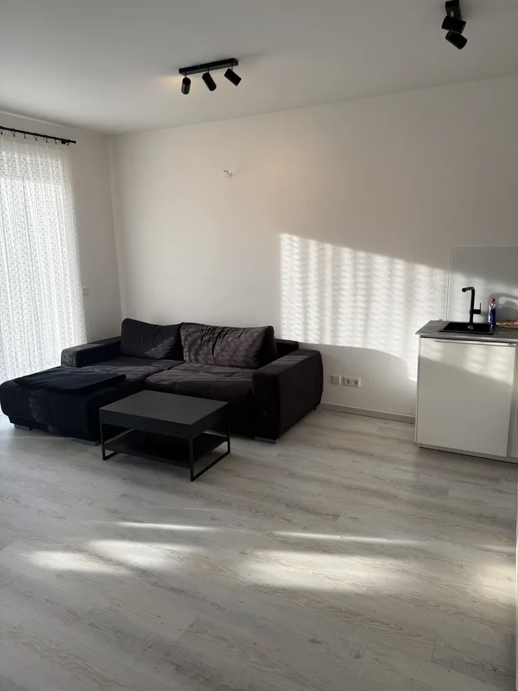 1 Zimmer Wohnung mit 38 m² in Köln – Bild 3