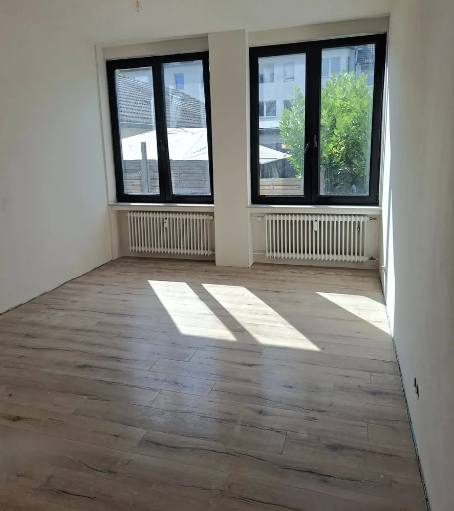 6 Zimmer Wohnung mit 180 m² in Mülheim an der Ruhr – Bild 2
