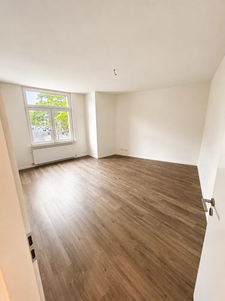 2 Zimmer Wohnung mit 67 m² in Düsseldorf – Bild 4