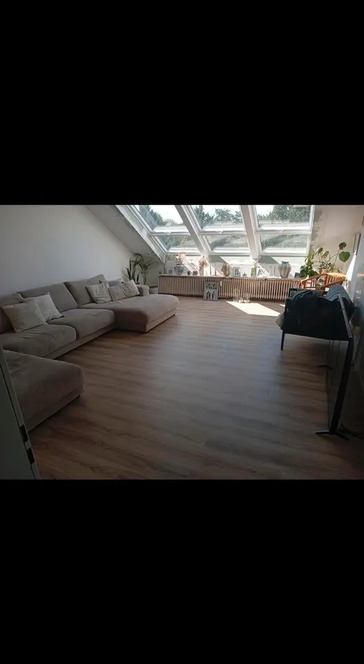 4 Zimmer Wohnung mit 139 m² in Bremen – Bild 1