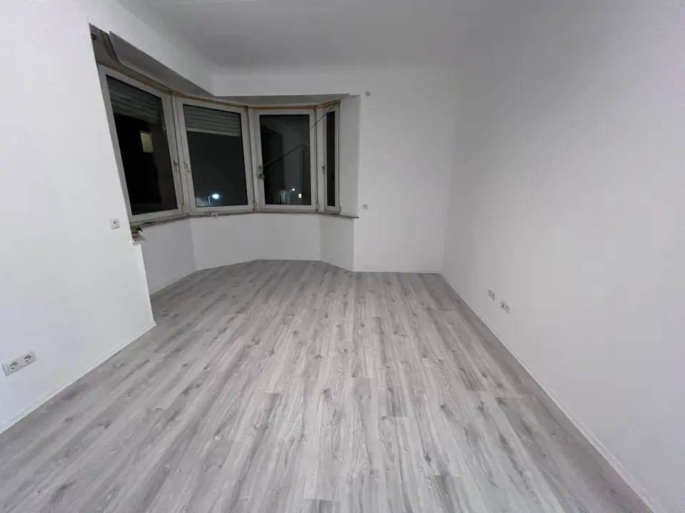 3 Zimmer Wohnung mit 87 m² in Ludwigshafen – Bild 1