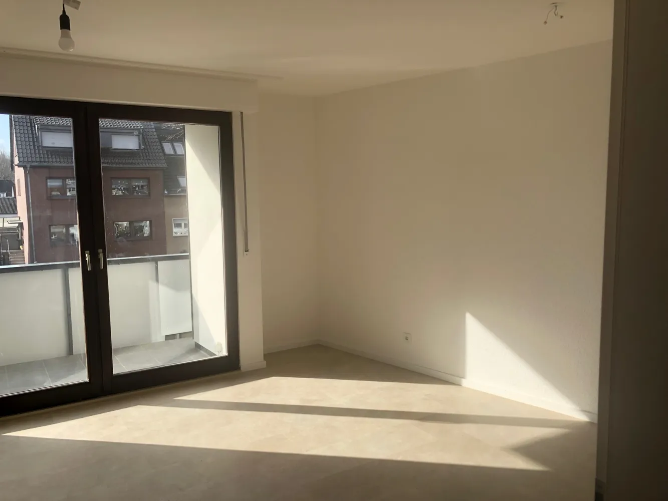 2 room apartment with 47 m² in Cologne – Photo 3
