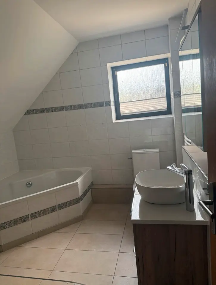 3 Zimmer Wohnung mit 101 m² in Nettetal – Bild 6