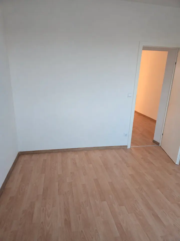 3 Zimmer Wohnung mit 57 m² in Halle (Saale) – Bild 5