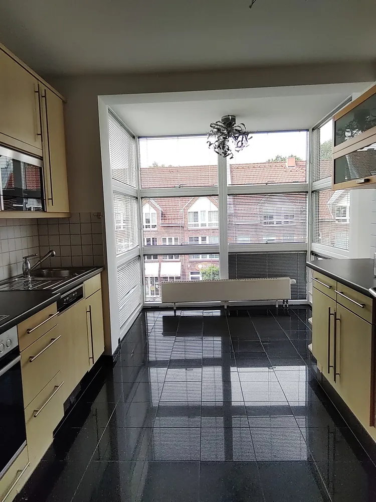5 Zimmer Wohnung mit 135 m² in Hamburg – Bild 3