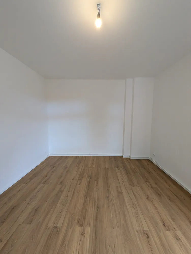 2 Zimmer Wohnung mit 73 m² in Berlin – Bild 8