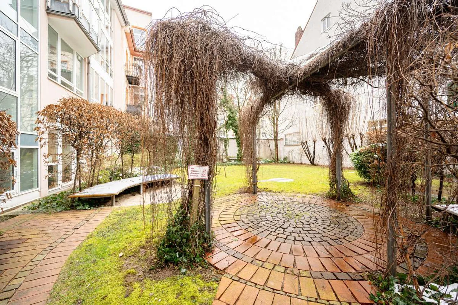 2 Zimmer Wohnung mit 66 m² in München – Bild 9