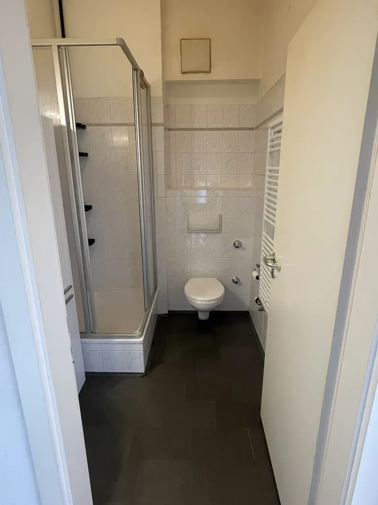 2 Zimmer Wohnung mit 38 m² in Köln – Bild 6