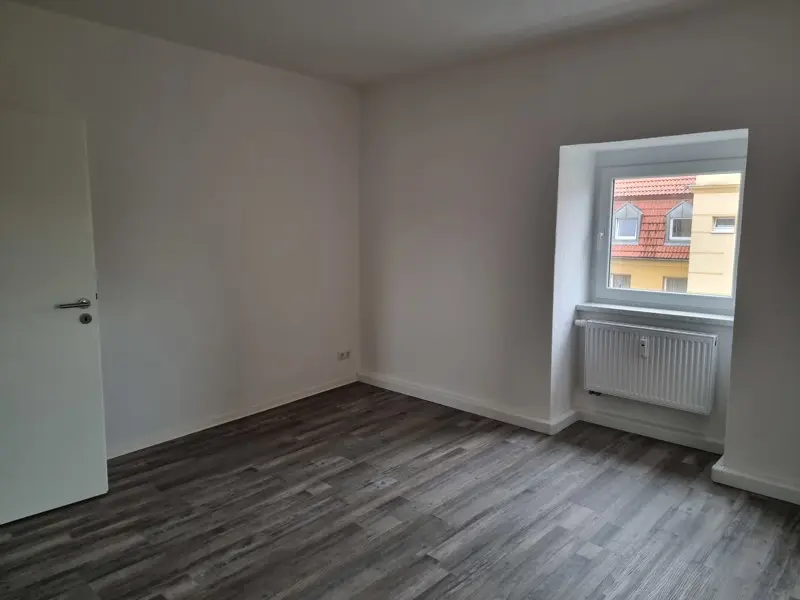 2 Zimmer Wohnung mit 57 m² in Halle (Saale) – Bild 2