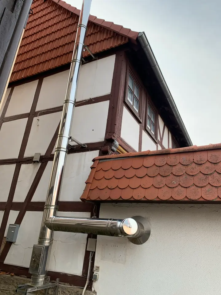 7 Zimmer Haus mit 250 m² in Kassel – Bild 3