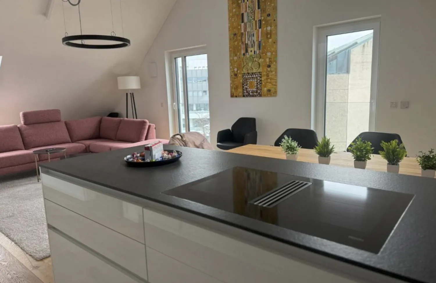 3 Zimmer Wohnung mit 78 m² in Augsburg – Bild 2