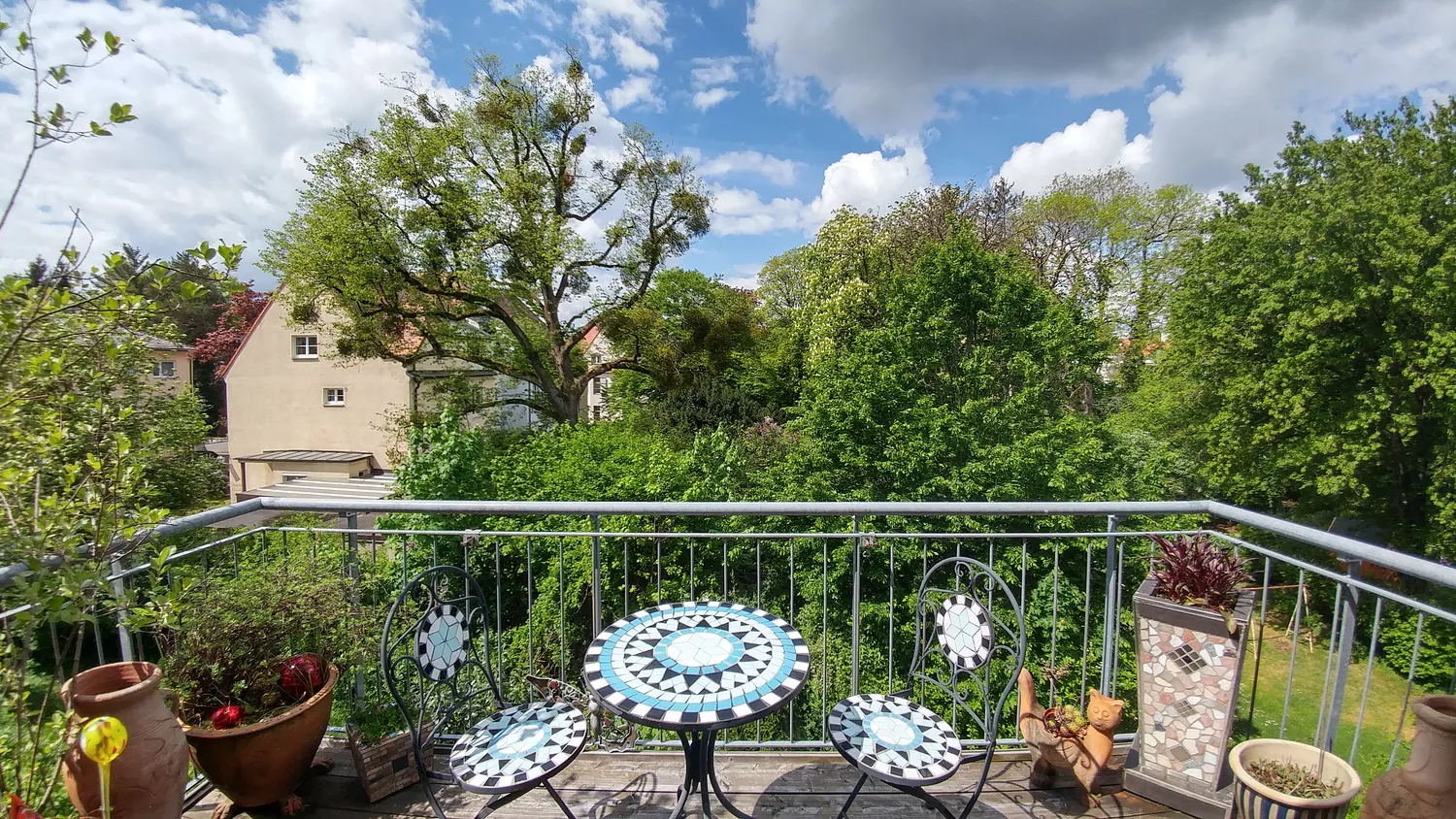 4 Zimmer Wohnung mit 100 m² in München – Bild 1