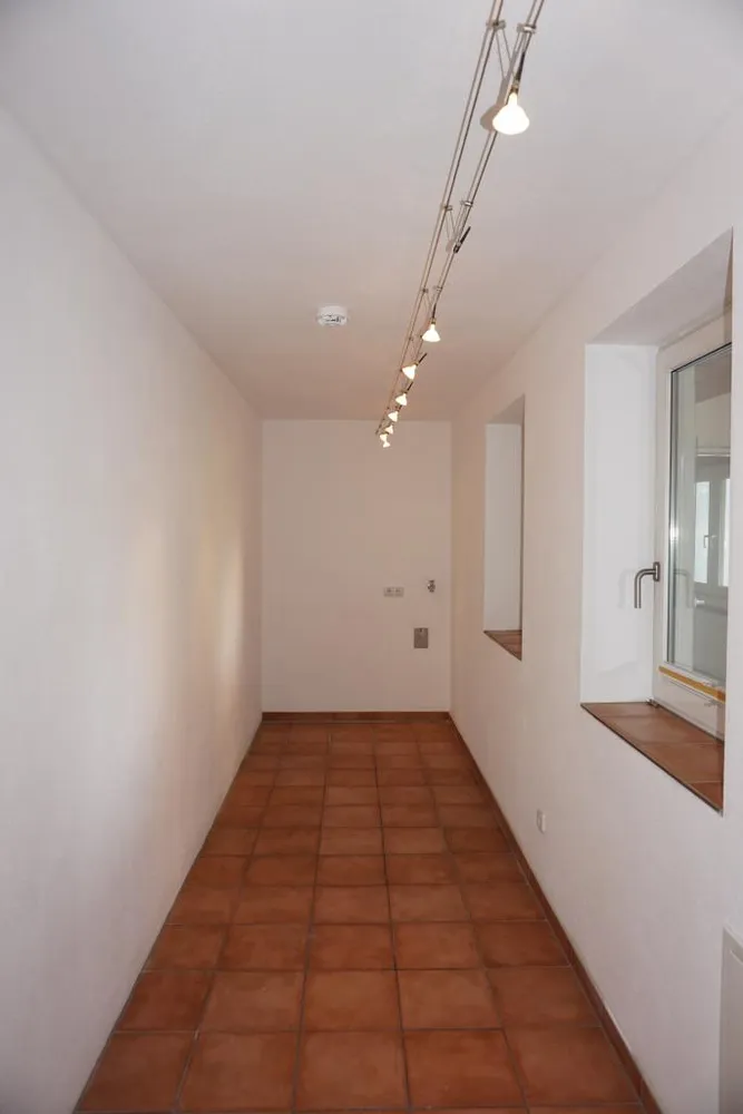 2 Zimmer Wohnung mit 109 m² in München – Bild 3