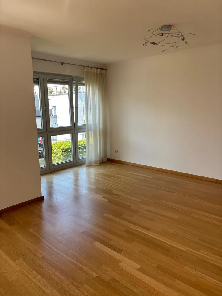 3 room apartment with 88 m² in Frankfurt am Main – Photo 1