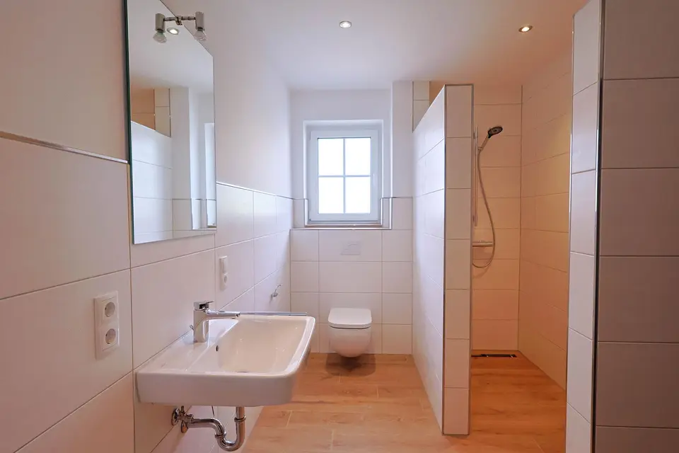 6 Zimmer Wohnung mit 157 m² in Oldenburg – Bild 10