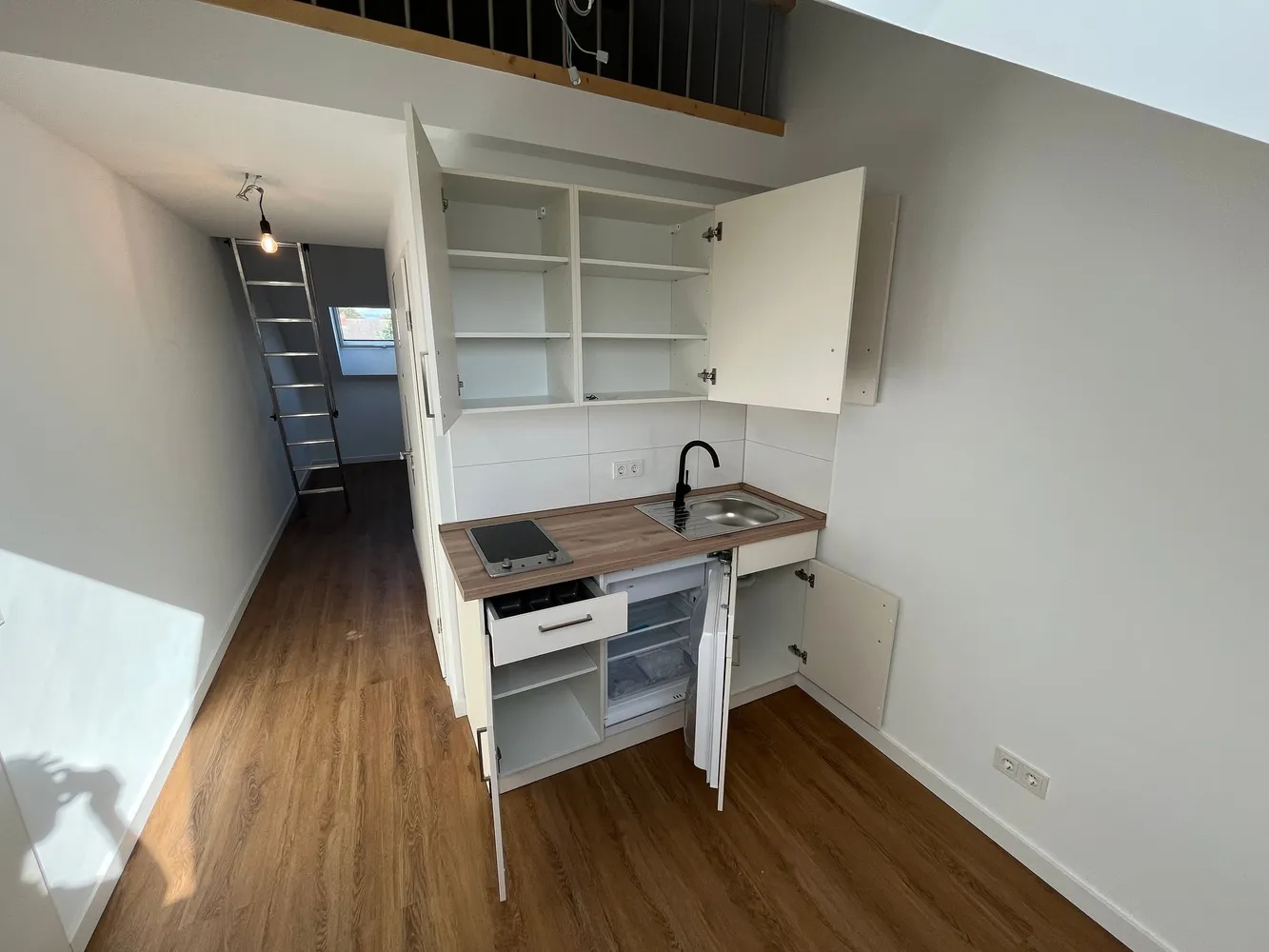 2 room apartment with 21 m² in Cologne – Photo 7